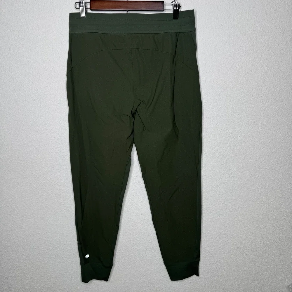 Athleta Trekkie North Joggers‎ Green Hiking Pants Womens 10 Athleisure